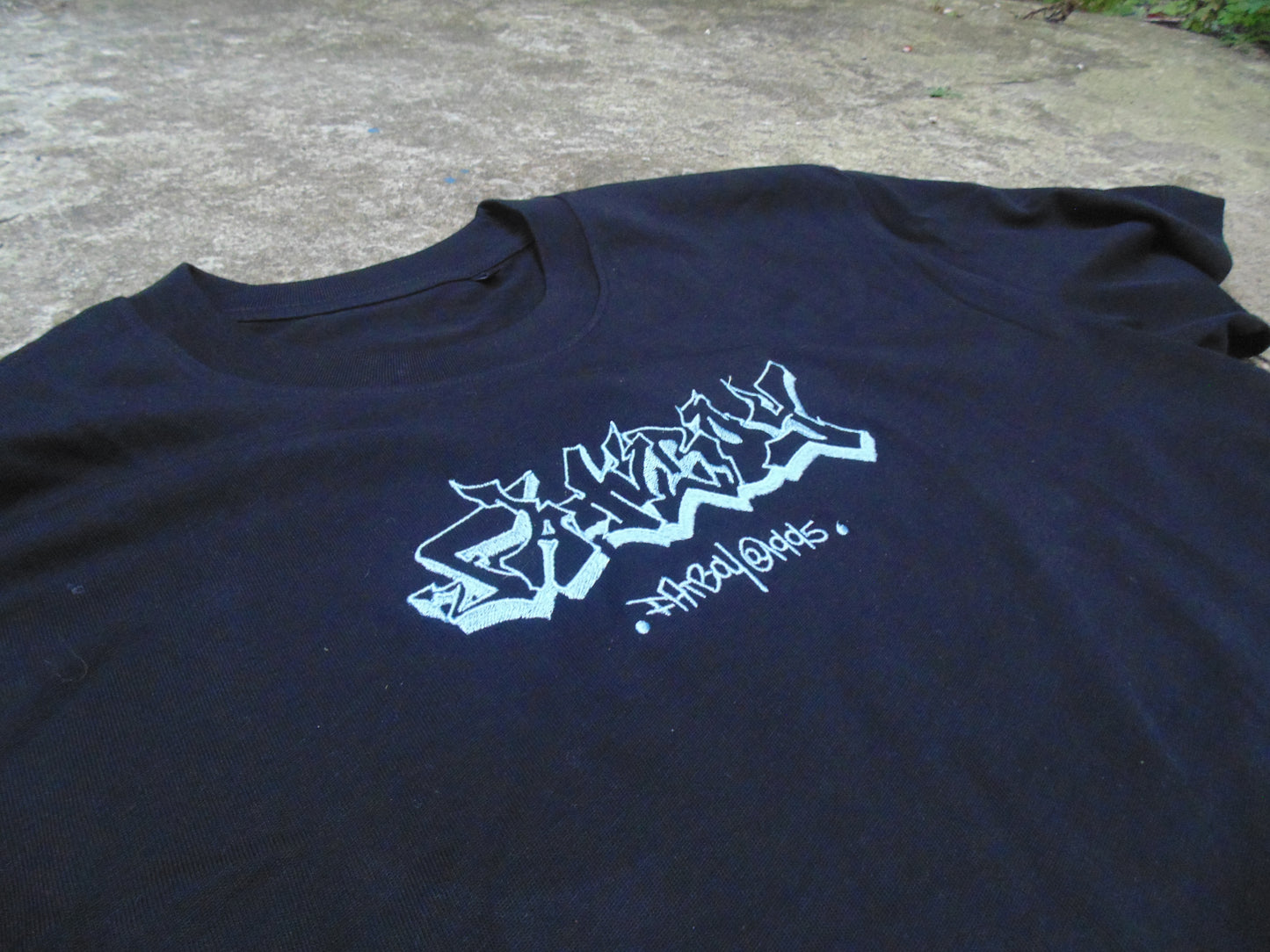 BLACK EMBROIDERED T