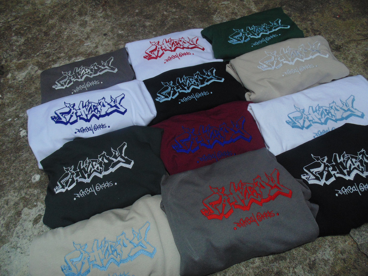 GREEN EMBROIDERED T